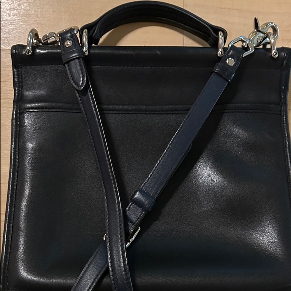 Rare Coach Willis bag Silver hardware!! - Picture 15 of 16